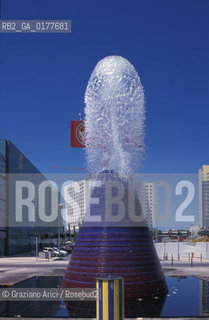 PORTOGALLO, LISBONA : EXPO 98 - LA GRANDE FONTANA-    @ 2002 Graziano Arici/Rosebud2  / ARCHITETTURA MODERNA / GEO