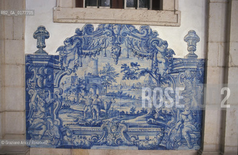 PORTOGALLO, LISBONA : CHIESA ED ABBAZIA DI SAO VICENTE DA FORA   @ 2002 Graziano Arici/Rosebud2 / AZULEJOS / GEO