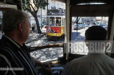 PORTOGALLO, LISBONA : DAL TRAM    @ 2002 Graziano Arici/Rosebud2  / GEO