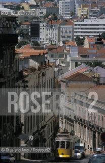 PORTOGALLO, LISBONA : STRADA DEL BARRIO ALTO    @ 2002 Graziano Arici/Rosebud2  / GEO
