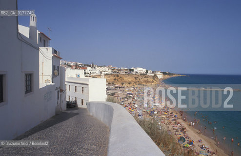 PORTOGALLO, (ALGARVE) ALBUFEIRA : SPIAGGIA     @ 2002 Graziano Arici/Rosebud2  / GEO