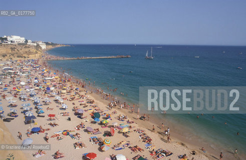 PORTOGALLO, (ALGARVE) ALBUFEIRA : SPIAGGIA     @ 2002 Graziano Arici/Rosebud2 / GEO