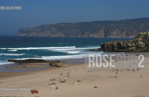 PORTOGALLO, (LISBONA) CABO DE ROCA - IL PUNTO PIU OCCIDENTALE DEL CONTINENTE EUROPEO     @ 2002 Graziano Arici/Rosebud2 / CAPO / SPIAGGIA / GEO