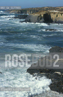 PORTOGALLO, (LISBONA) CASCAIS : PANORAMA DELLA COSTA     @ 2002 Graziano Arici/Rosebud2  / GEO