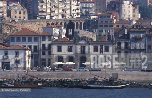PORTOGALLO, (DOURO) PORTO : VILA NOVA DE GAIA -  DISTILLERIE DI PORTO    @ 2002 Graziano Arici/Rosebud2  / GEO