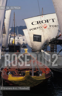PORTOGALLO, (DOURO) PORTO : IL FIUME DOURO E VILA NOVA DE GAIA -  DISTILLERIE DI PORTO    @ 2002 Graziano Arici/Rosebud2 / BARCA / VELA / GEO