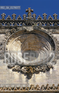 PORTOGALLO, (ESTREMADURA) TOMAR :  CONVENTO DO CRISTO   @ 2002 Graziano Arici/Rosebud2 / TEMPLARI / ROSONE / FINESTRA / GEO