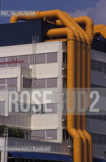 OLANDA , ROTTERDAM : LA BIBLIOTECA NAZIONALE DI JAKOB BAKEMA  -  © 2002 Graziano Arici/Rosebud2 / ARCHITETTURA CONTEMPORANEA / GEO