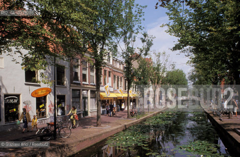 OLANDA , (ZUID-HOLLAND) DELFT : CANALE  -  © 2002 Graziano Arici/Rosebud2 / / GEO