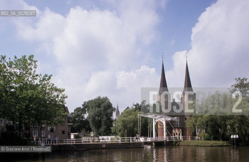 OLANDA , (ZUID-HOLLAND) DELFT : PANORAMA CON CANALE -  © 2002 Graziano Arici/Rosebud2  / GEO