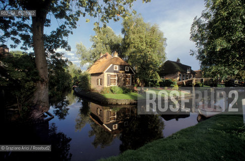 OLANDA , (OVERIJSSEL) GIETHOORN : CANALE  -  © 2002 Graziano Arici/Rosebud2  / GEO