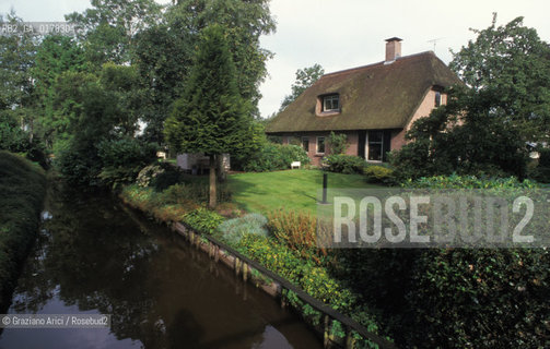 OLANDA , (OVERIJSSEL) GIETHOORN : CANALE  -  © 2002 Graziano Arici/Rosebud2  / GEO