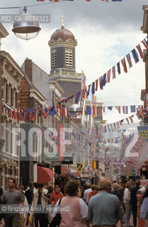 OLANDA , (ZUID-HOLLAND) LEIDA : UNA STRADA DEL CENTRO  -  © 2002 Graziano Arici/Rosebud2  / GEO