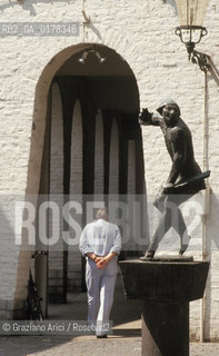 OLANDA , (LIMBURG) MAASTRICHT : UNA STRADA DEL CENTRO   -  © 2002 Graziano Arici/Rosebud2  / GEO