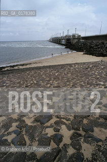 OLANDA , (ZEELAND) DIGA SULLOOSTERSCHELDE   -  © 2002 Graziano Arici/Rosebud2 / GEO