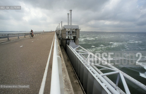 OLANDA , (ZEELAND) DIGA SULLOOSTERSCHELDE   -  © 2002 Graziano Arici/Rosebud2 / GEO