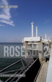 OLANDA , (ZEELAND) DIGA SULLOOSTERSCHELDE   -  © 2002 Graziano Arici/Rosebud2 / GEO