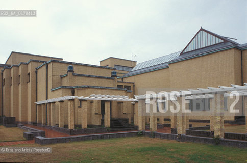 OLANDA , LAIA (DEN HAAG) : IL MUSEO HAAGS GEMEENTEMUSEUM DI H.P. BERLAGE  -  © 2002 Graziano Arici/Rosebud2 / GEO / ARCHITETTURA CONTEMPOPORANEA