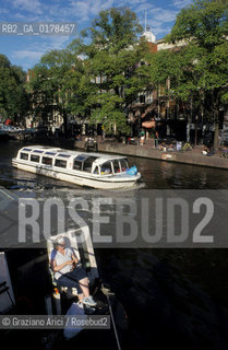 OLANDA , AMSTERDAM :  UN CANALE -  © 2002 Graziano Arici/Rosebud2 / GEO