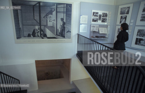 OLANDA , AMSTERDAM :  MUSEO EBRAICO : BAGNO RITUALE -  © 2002 Graziano Arici/Rosebud2 / EBREI / GEO