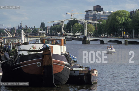 OLANDA , AMSTERDAM : IL CANALE AMSTEL -  © 2002 Graziano Arici/Rosebud2 / GEO