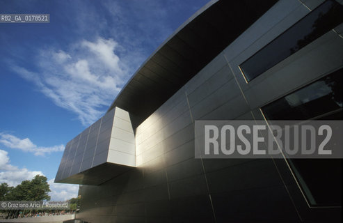 OLANDA , AMSTERDAM :IL MUSEO VAN GOGH  -  © 2002 Graziano Arici/Rosebud2 / ARCHITETTURA CONTEMPORANEA / GEO