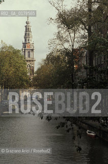 OLANDA , AMSTERDAM  :IL CAMPANILE DELLA ZUIDERKERRK -  © 2002 Graziano Arici/Rosebud2  / GEO