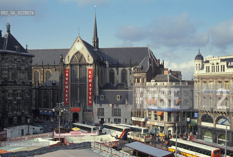OLANDA , AMSTERDAM  : IL DAMME E LA NIEUWE KERK -  © 2002 Graziano Arici/Rosebud2  / GEO