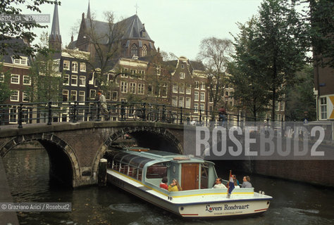 OLANDA , AMSTERDAM : CANALE  -  © 2002 Graziano Arici/Rosebud2 / GEO