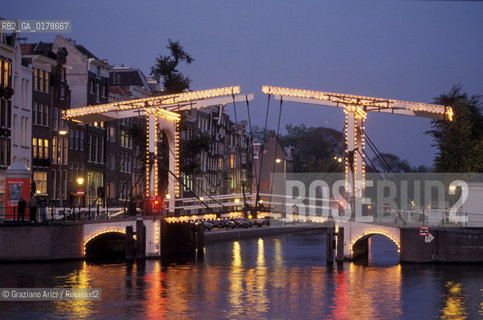 OLANDA , AMSTERDAM : IL PONTE MAGERE-BRUG -  © 2002 Graziano Arici/Rosebud2 / GEO