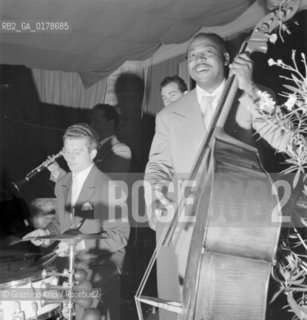 THE JAZZMAN ARTHUR BENNETT AT VENICE LIDO - 1953 © ARCHIVIO Graziano Arici/Rosebud2  / MUSICA / POP ROCK JAZZ