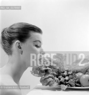 THE MODEL ILSE PETERSEN - 1955 © ARCHIVIO Graziano Arici/Rosebud2  / MODA / MODELLA / VARIE