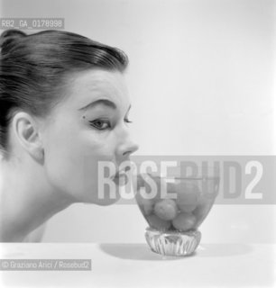 THE MODEL ILSE PETERSEN - 1955 © ARCHIVIO Graziano Arici/Rosebud2  / MODA / MODELLA / VARIE