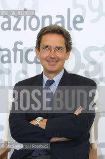 31/08/02 - 59. INTERNATIONAL FILM FESTIVAL IN VENICE LIDO - THE PRESIDENT OF THE BIENNALE FRANCO BERNABE - - © 2002 Graziano Arici/Rosebud2  / FIORE - MOSTRA DEL CINEMA / PRESIDENTE.