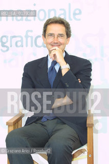 31/08/02 - 59. INTERNATIONAL FILM FESTIVAL IN VENICE LIDO - THE PRESIDENT OF THE BIENNALE FRANCO BERNABE - - © 2002Graziano Arici/Rosebud2  / FIORE - MOSTRA DEL CINEMA / PRESIDENTE.