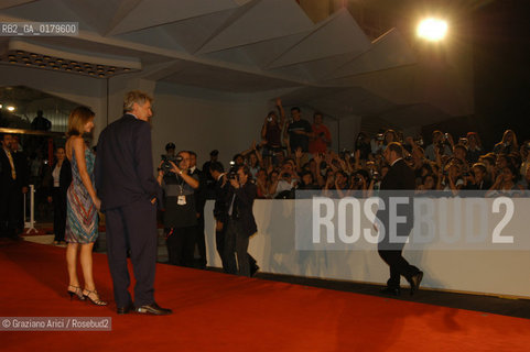 01/09/02 - 59. INTERNATIONAL FILM FESTIVAL IN VENICE LIDO - THE ACTOR HARRISON FORD WITH HIS GIRLFRIEND - FILM K-19:THE WIDOWMAKER - © 2002 Graziano Arici/Rosebud2 - MOSTRA DEL CINEMA