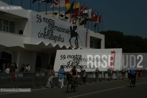 31/08/2002 -  THE PALACE OF THE 59. INTERNATIONAL FILM FESTIVAL IN VENICE LIDO  - 2002  ©Graziano Arici/Rosebud2  / MOSTRA DEL CINEMA /  PALAZZO