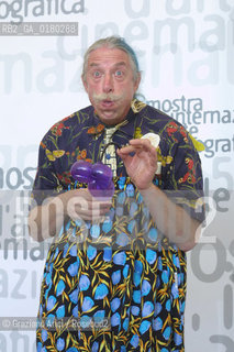 07/09/02 - 59. INTERNATIONAL FILM FESTIVAL IN VENICE LIDO - THE DOCTOR HUNTER PATCH ADAMS  - FILM CLOWN IN KABUL  - © 2002 Graziano Arici/Rosebud2 /FIORE  - MOSTRA DEL CINEMA / MEDICO .