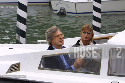 01/09/02 - 59. INTERNATIONAL FILM FESTIVAL IN VENICE LIDO - THE POLITICIAN AND ART HISTORIAN VITTORIO SGARBI - © 2002 Graziano Arici/Rosebud2   - MOSTRA DEL CINEMA / POLITICO / STORICO DELLARTE.