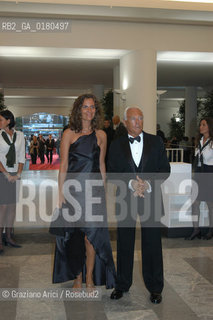 29/08/02 - 59. INTERNATIONAL FILM FESTIVAL IN VENICE LIDO :   THE FASHION STYLIST GIORGIO ARMANI WITH HER NEPHEW ROBERTA   - © 2002 - Graziano Arici/Rosebud2 -  MOSTRA DEL CINEMA / STILISTA
