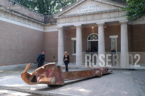 NEXT  VENICE BIENNALE 8. INTERNATIONAL ARCHITECTURE EXHIBITION - USA:  THE WORLD TRADE CENTER - PAST, PRESENT AND FUTURE - ©Graziano Arici/Rosebud2 - ARCHITETTURA