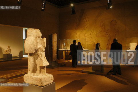 VENEZIA - 06/09/02 - PALAZZO GRASSI : MOSTRA I FARAONI - ©Graziano Arici/Rosebud2 - EGITTO