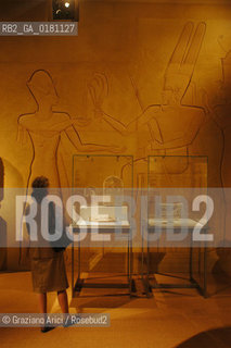 VENEZIA - 06/09/02 - PALAZZO GRASSI : MOSTRA I FARAONI - ©Graziano Arici/Rosebud2 - EGITTO