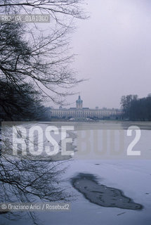 (GERMANIA) BERLINO 1989 : SCHLOSS CHARLOTTENBURG   - ©Graziano Arici/Rosebud2 / GEO / CASTELLO / NEVE / GHIACCIO