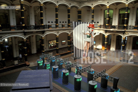 (GERMANIA) BERLINO 1989 : IL MARTIN GROPIUS BAU : MOSTRA METROPOLIS  - ©Graziano Arici/Rosebud2 / GEO / MUSEO