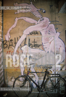 (GERMANIA) BERLINO 1989 : KREUZBERG - GRAFFITI  - ©Graziano Arici/Rosebud2 / GEO /
