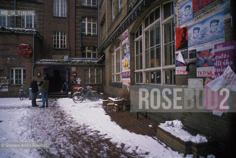 (GERMANIA) BERLINO 1989 : KREUZBERG - IL MEHRING HOF  - ©Graziano Arici/Rosebud2 / GEO /