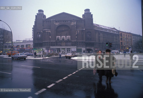 (GERMANIA) BERLINO 1989 : IL CINEMA METROPOL IN NOLLENDORFPLATZ    - ©Graziano Arici/Rosebud2 / GEO