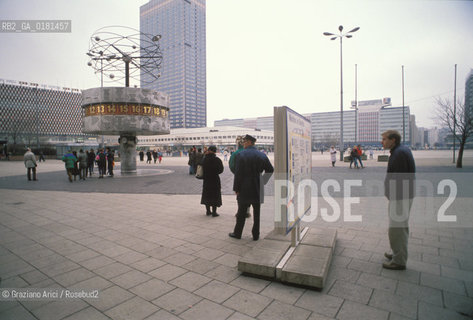 (GERMANIA) BERLINO 1991 : ALEXANDERPLATZ    - ©Graziano Arici/Rosebud2 / GEO