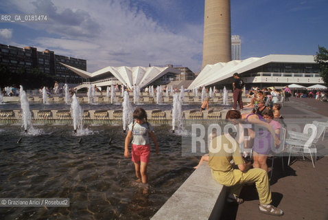 (GERMANIA) BERLINO 1991 : LA TORRE DELLA TELEVISIONE     - ©Graziano Arici/Rosebud2 / GEO